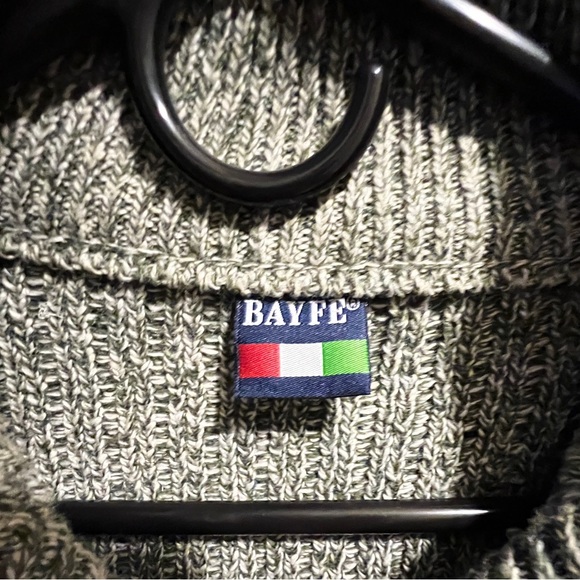 Wool Men’s Cardigan - Picture 3 of 3